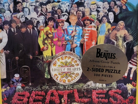 BEATLES: SGT. PEPPER S (300 PIECE) - PUZZLE-TIN-MB-HASBRO Online